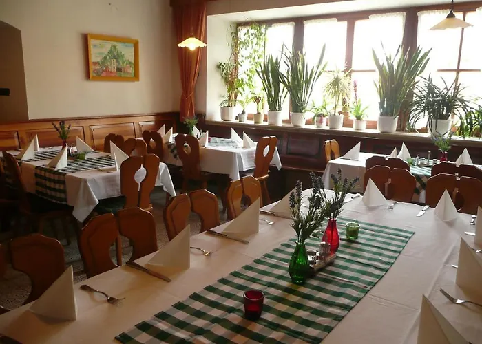 بيت ضيافة Zum Weissen Rossl 3*